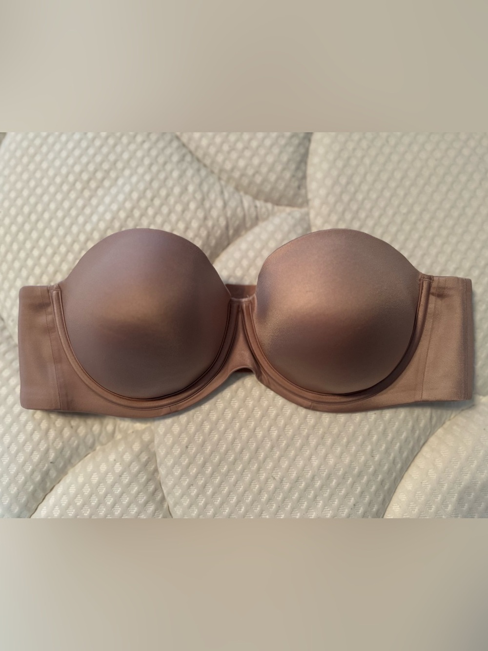 Soma Vanishing Strapless Molded Bra in Mauve